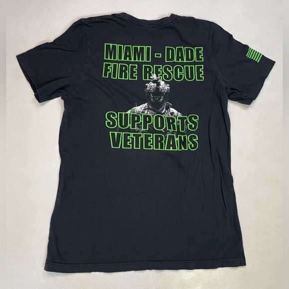 Miami Dade Fire Rescue Supports Veterans Graphic T-shirt Men Medium Local 1403 - Picture 1 of 8
